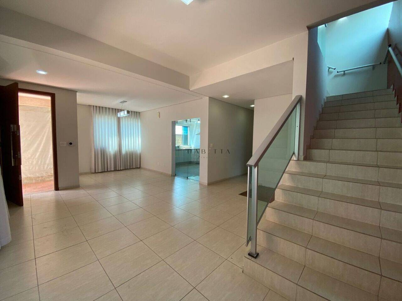 Casa com 3 dormitórios à venda, 318 m² - Brasiléia - Betim/MG — foto 3