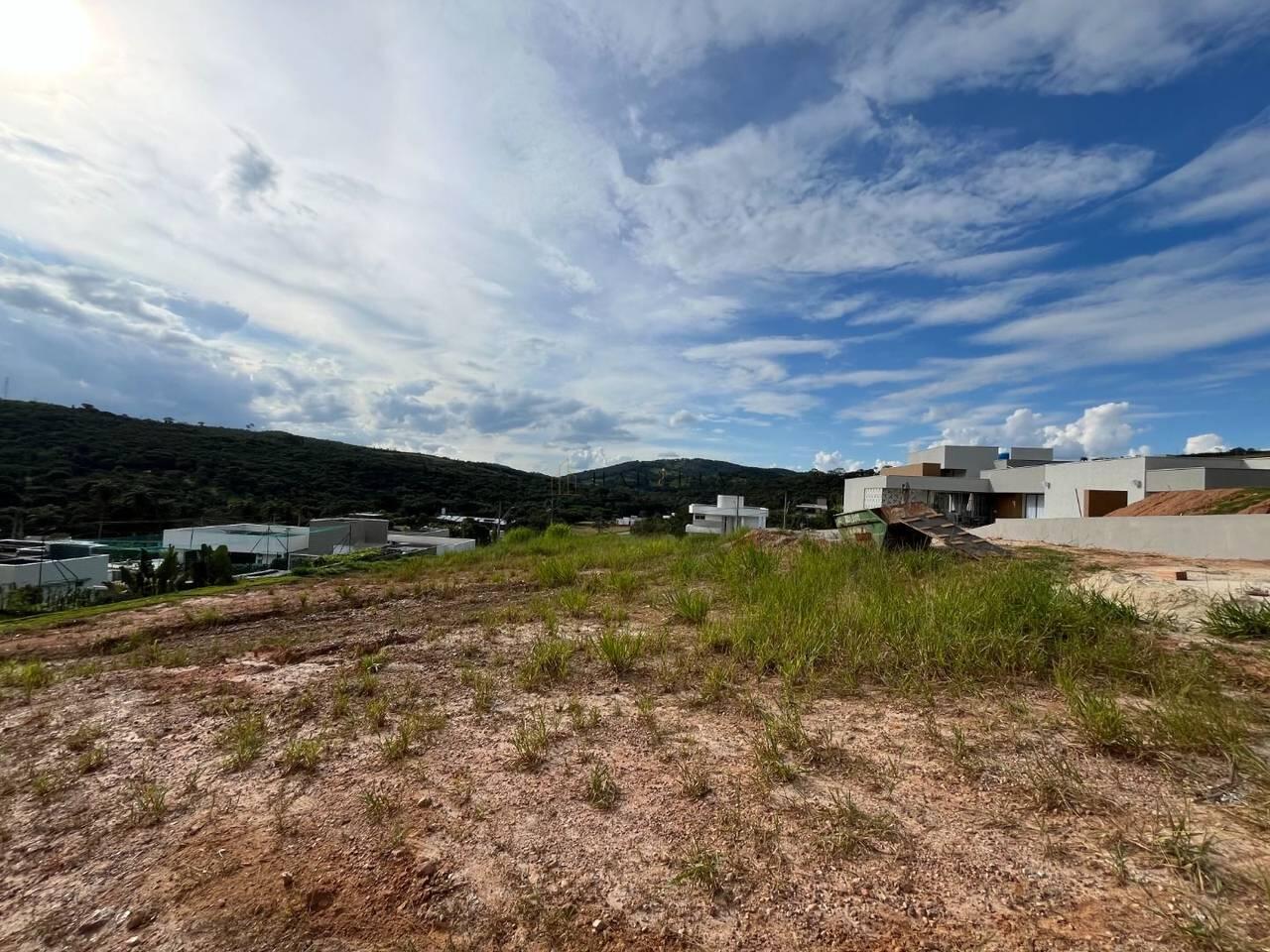 Terreno à venda, Condomínio Valle da Serra 1500 m² — foto 3