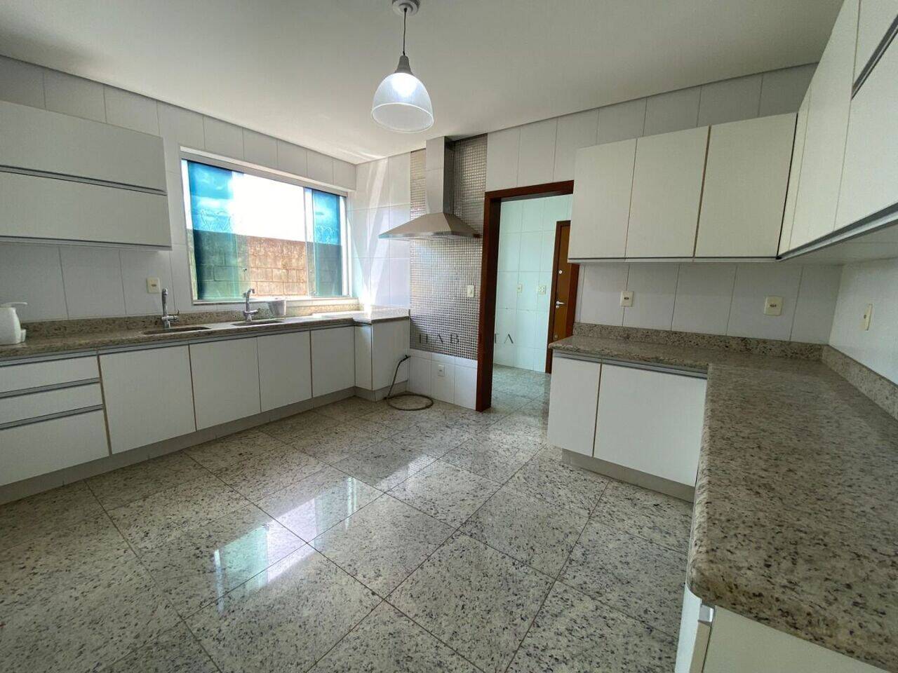 Casa com 3 dormitórios à venda, 318 m² - Brasiléia - Betim/MG — foto 9