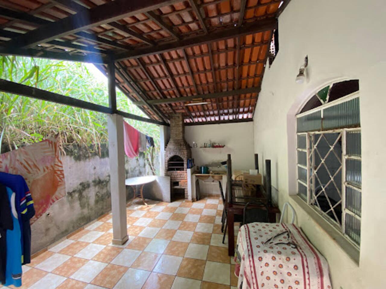 Casa com 2 quartos, à venda — foto 3