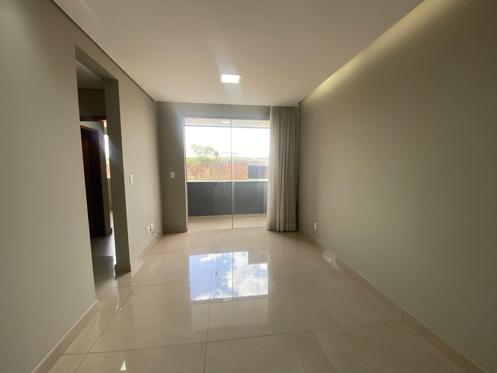 Apartamento de 2 Quartos para Locação - Guaruja Mansoes - R$2.500,00 — foto 3